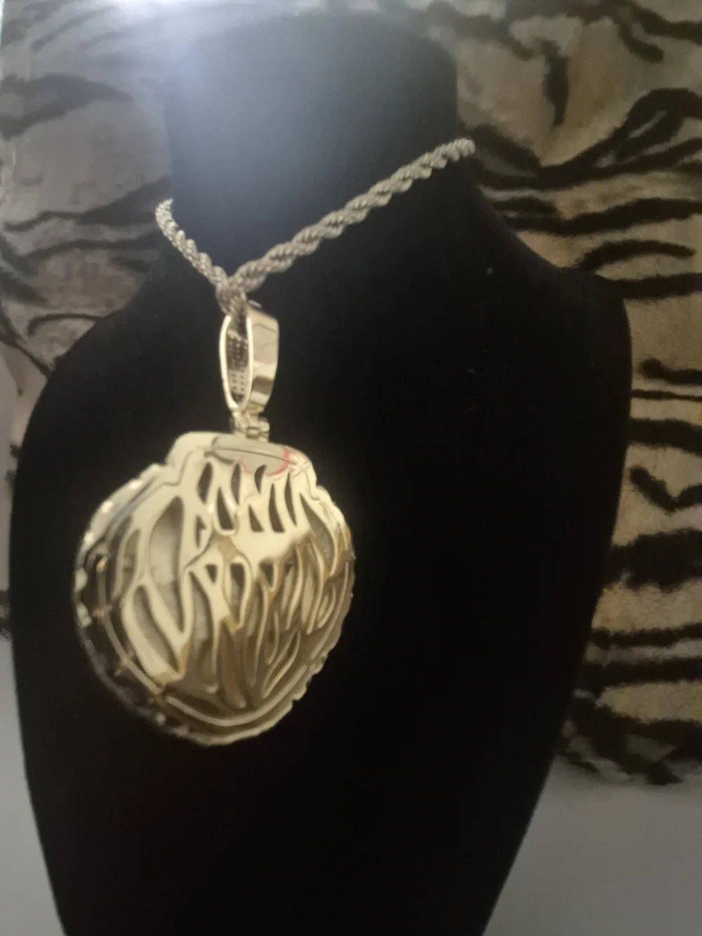 Gold Lion Head Pave Pendant
